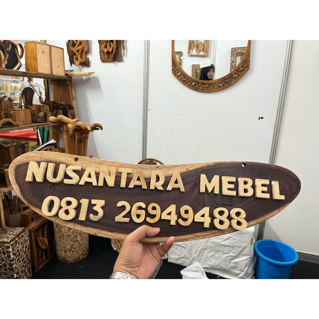 Papan Nama Kayu Ukir Gantung Custom – Plang Toko Kayu Natural Handmade