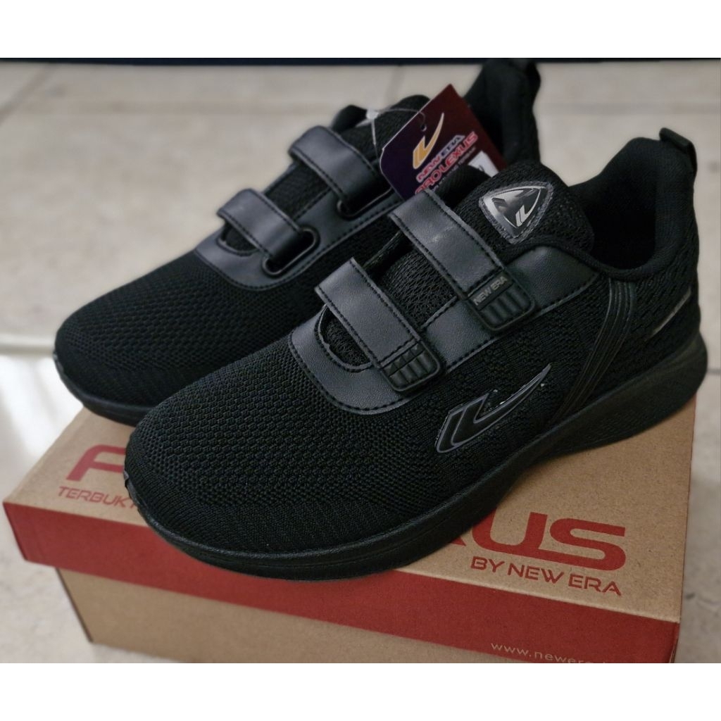 Sepatu Sekolah Hitam Hitam n Hitam Putih Sepatu Sekolah Anak Laki-laki Perempuan Perekat Kretekan Ve