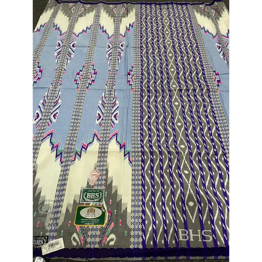 SARUNG BHS MGT SILVER SUTERA SPUNSILK 210