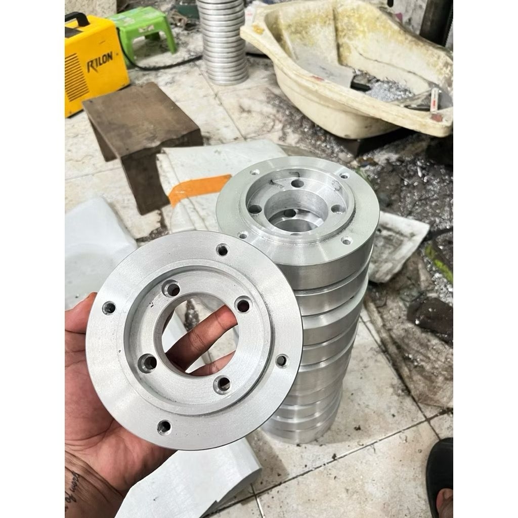 Adaptor Dudukan Cakram Belakang Pcx/Vario Khusus CC 160