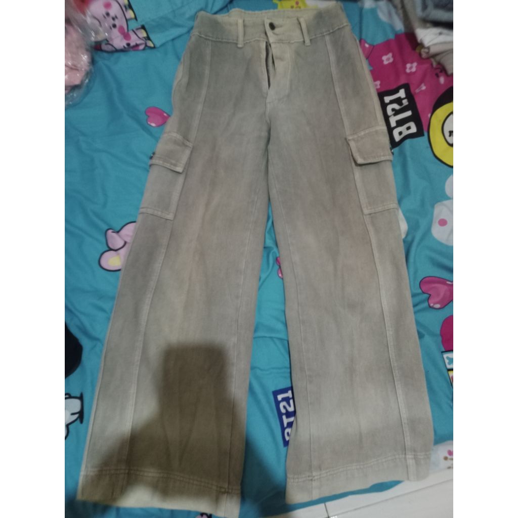 preloved jiniso cargo