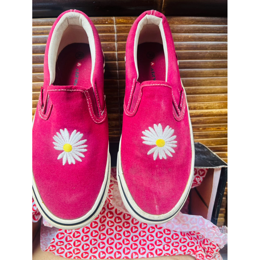 Sepatu wanita airwalk