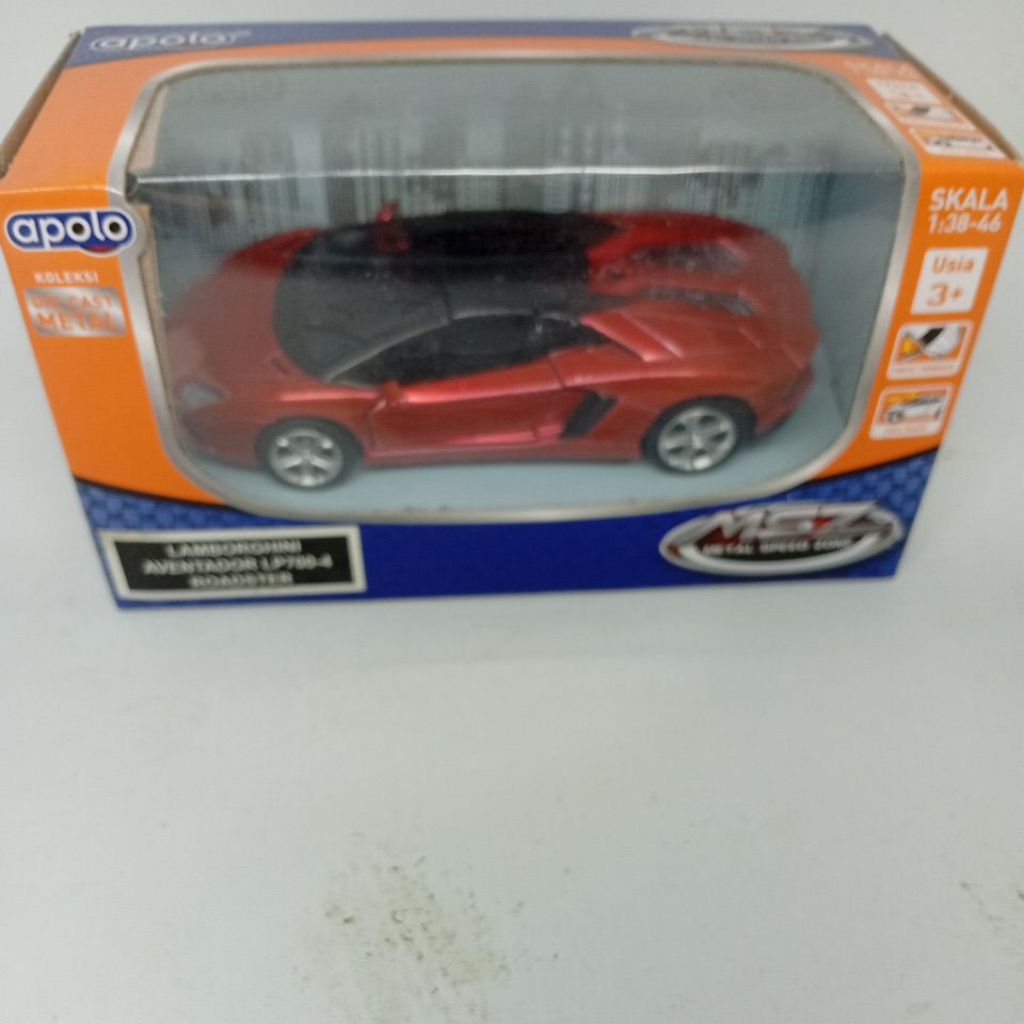 Apolo MSZ Lamborghini Aventador LP700-4 Roadster (Merah Metalik)