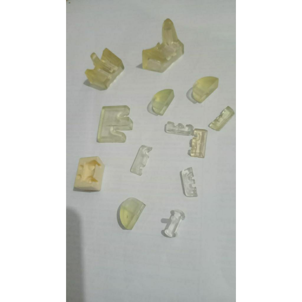 base stand figure ori