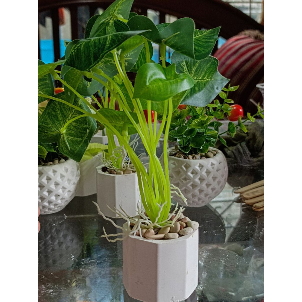Tanaman Hias Plastik Lotus Air / Tanaman Hias Artificial Daun