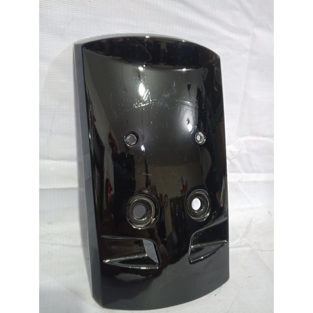 panel dasi sayap depan Yamaha Sigma