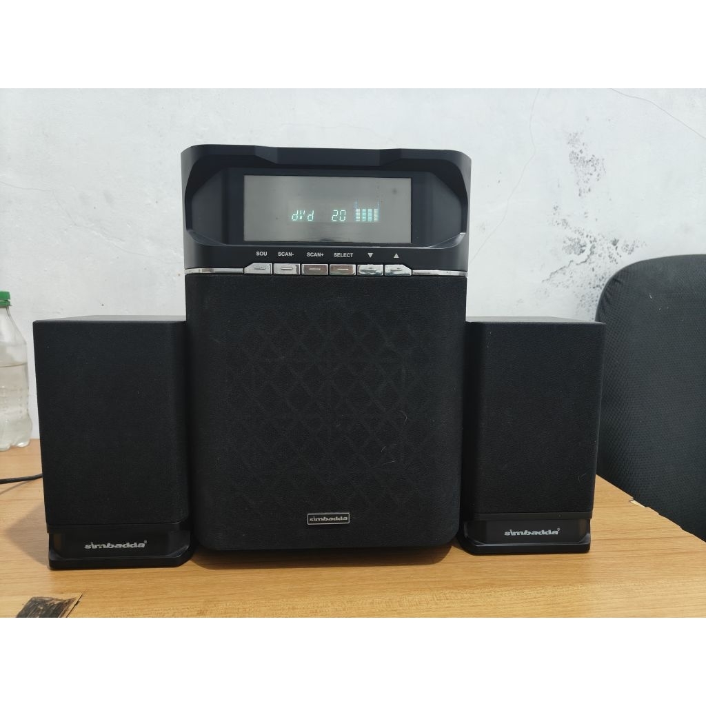 speaker aktif simbadda CST 9600N