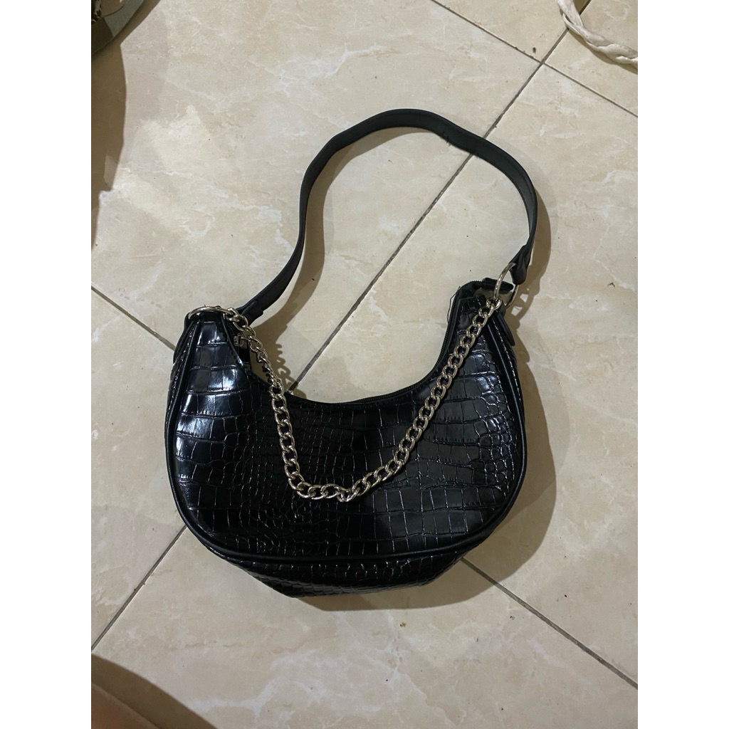 Tas Sling Bag Hand Bag KKV Shoulder Bag Hitam Wanita OHSOME