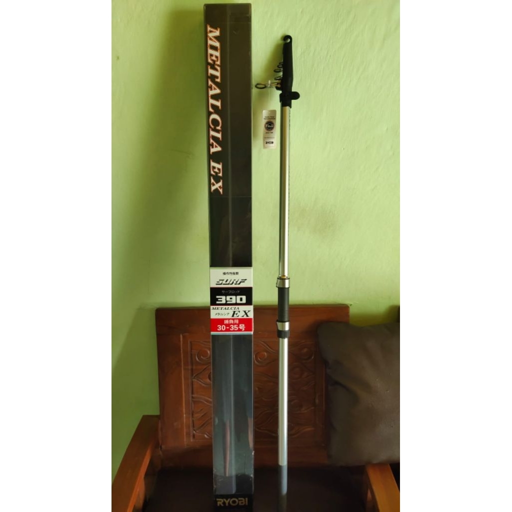 Metalcia EX surf Joran merk Ryobi kondisi baru panjang 3,9 m