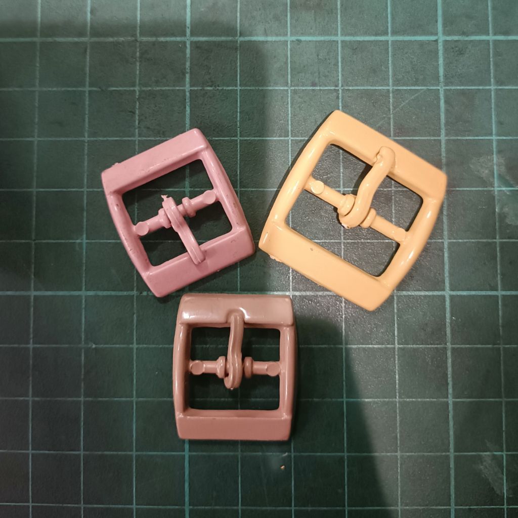 GESPER SANDAL WARNA WARNI BAHAN PLASTIK PER 40PCS