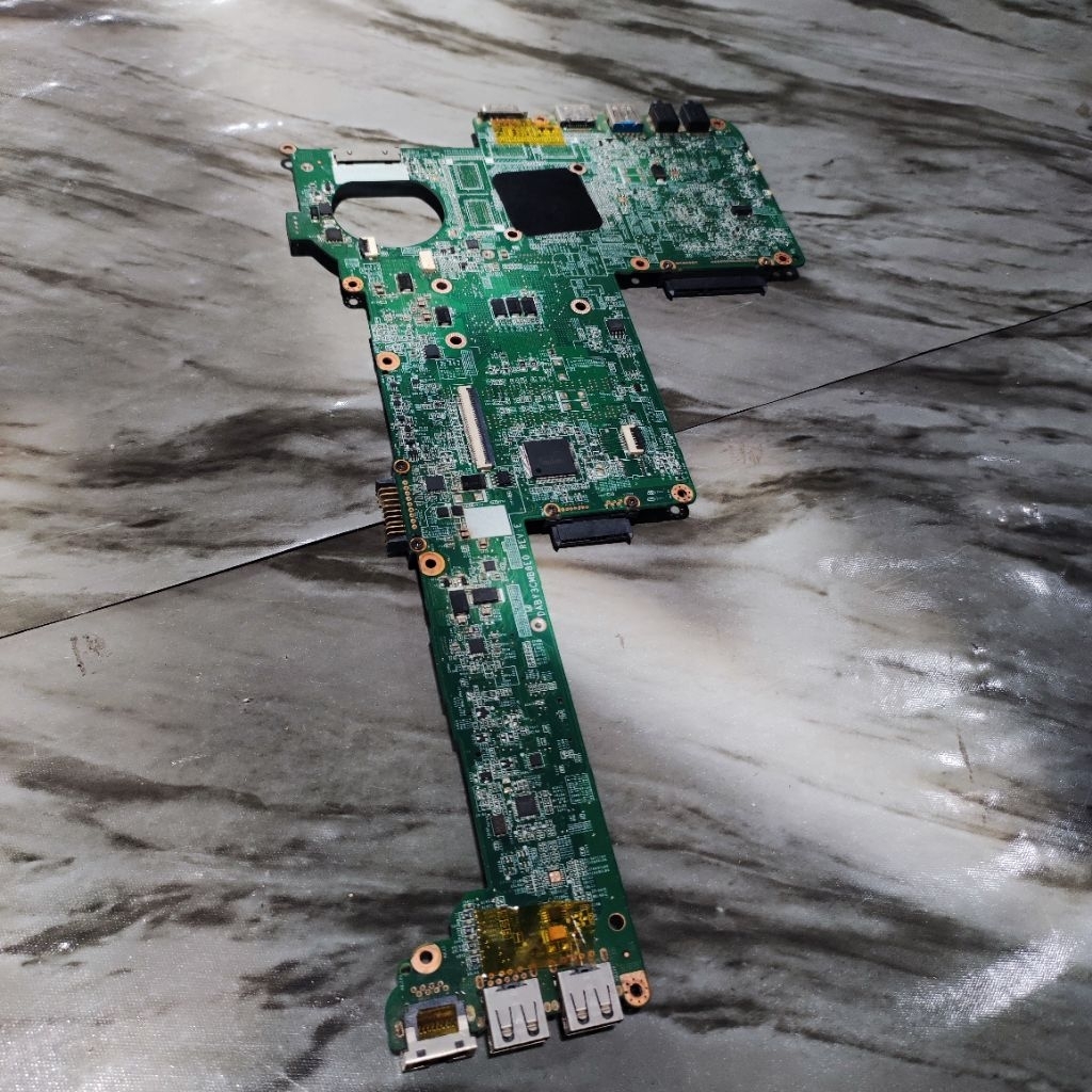 motherboard Mainboard Mobo mati laptop Toshiba C800