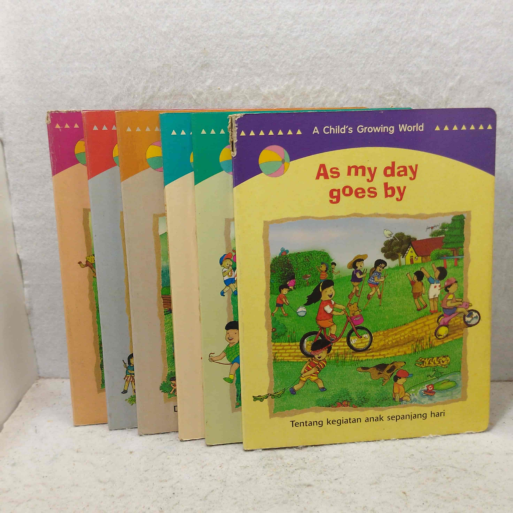 A Child's Growing World - Aneka kegiatan anak sepanjang hari -  Tira Pustaka - buku cerita bergambar