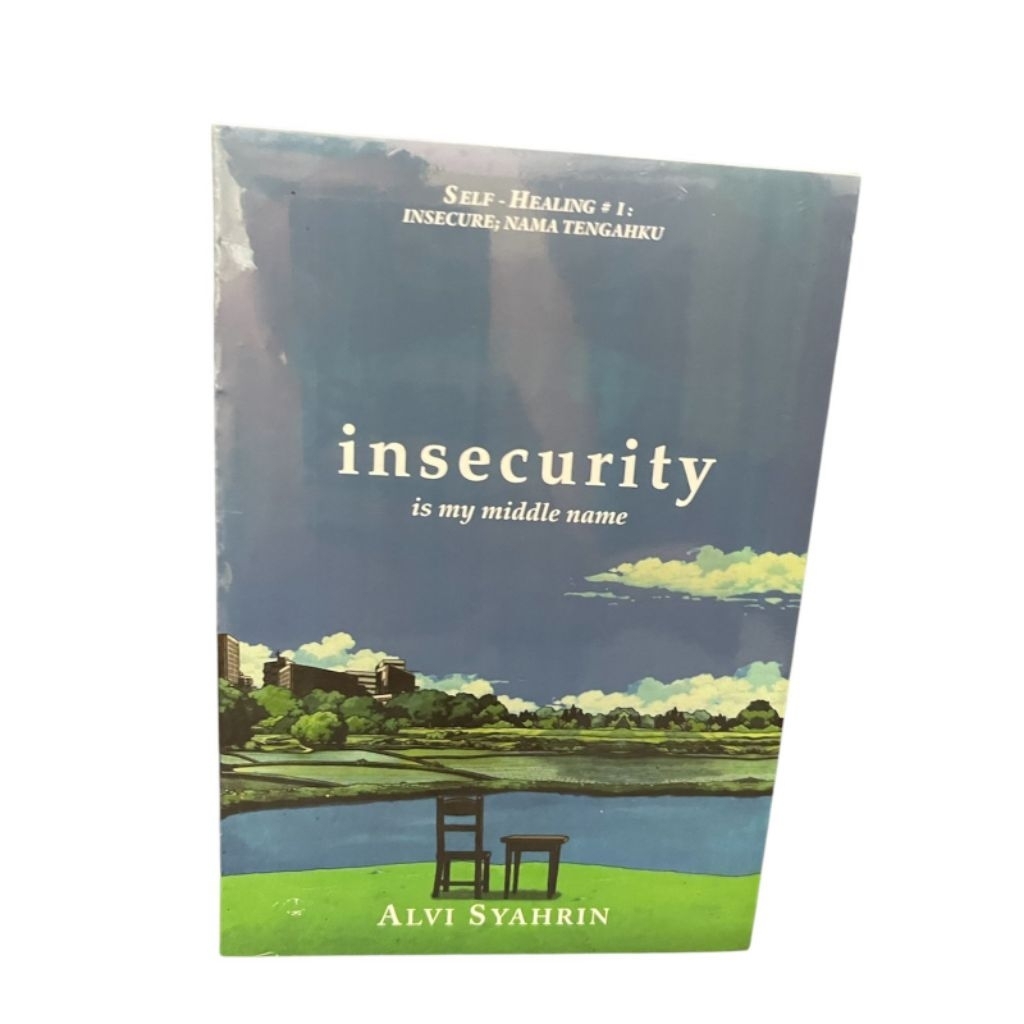 Buku Insecurity Is My Middle