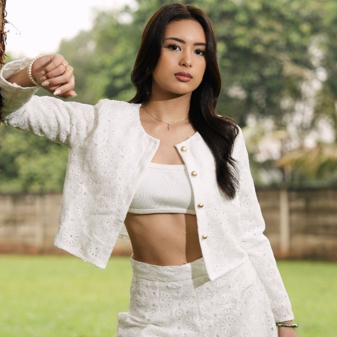 SHIKU - Solisse Jacket & Shorts