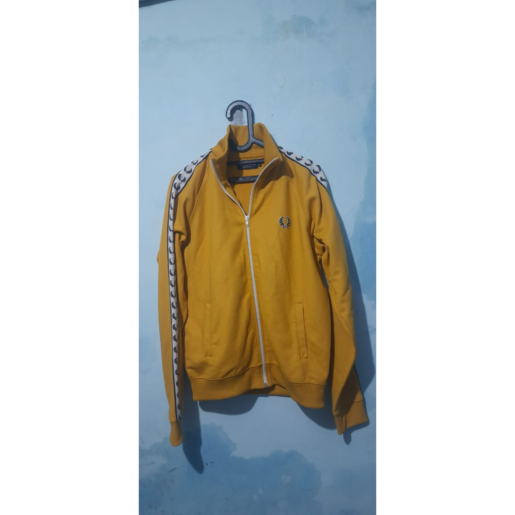 Tractop Fred Perry Yellow Mustard Size M