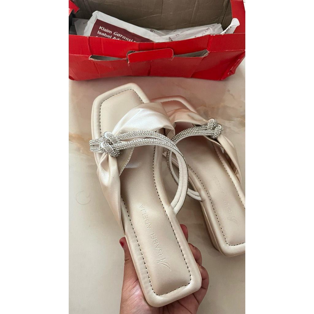 sandal tali pita mewah