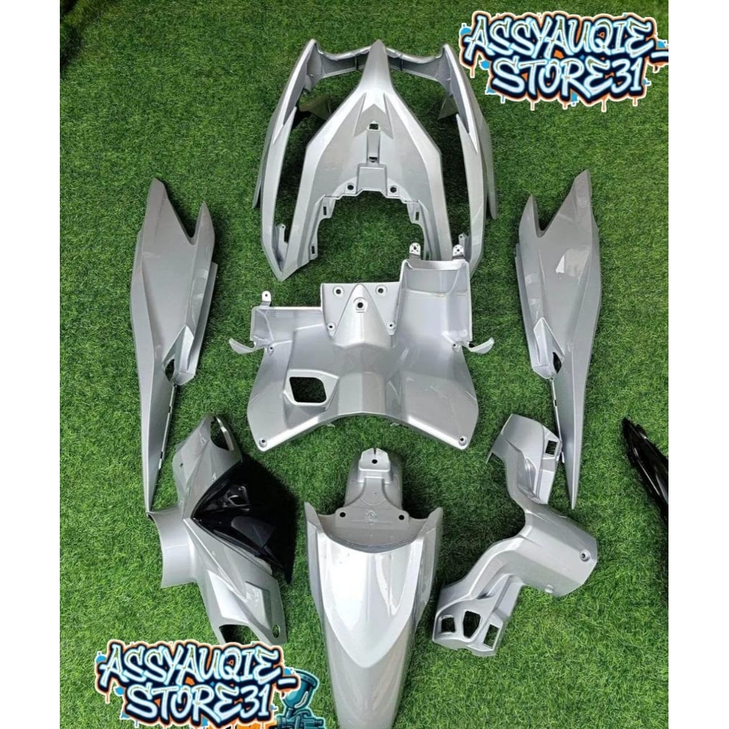 Full sett body halus vario 125 lama/old KZR custom warna silver glosy