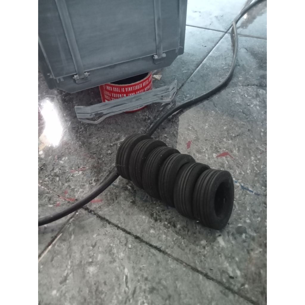 Ban truk miniatur skala 12 14 siap oleng