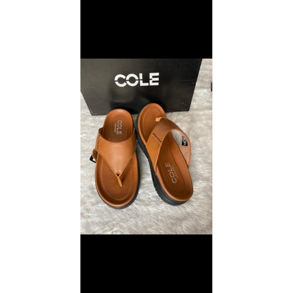 sandal cole pria