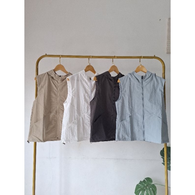Vest-Rompi Olahraga Wanita