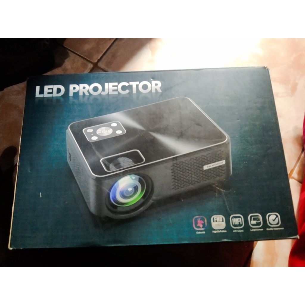 proyektor cheerlux c9