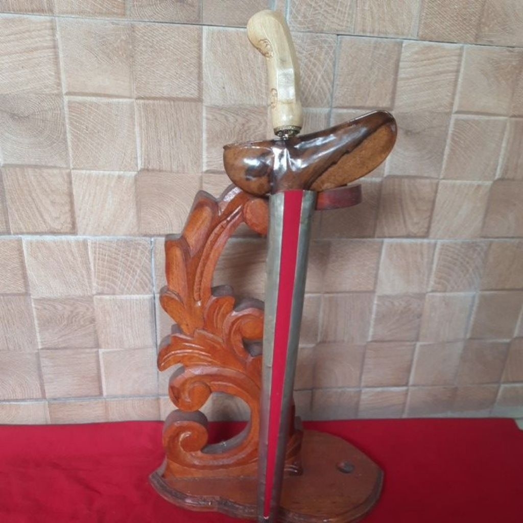 Keris Kyai Jangkung Luk 3 Sepuh,Pamor Tunggak Semi,Kulit Semongko