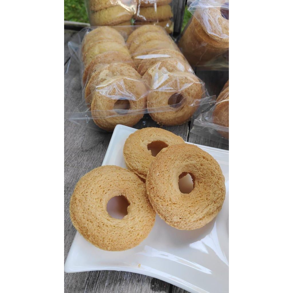 Kue Bolu Renyah Dus/ Karton (1Dus isi 20 Bks) Ready Stock