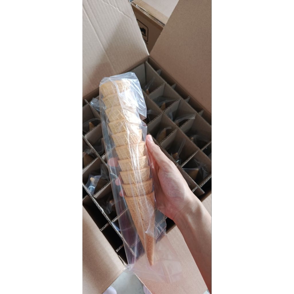 sugar cone waffle ice cream flat top isi 250 pcs cone es krim cone ice cream