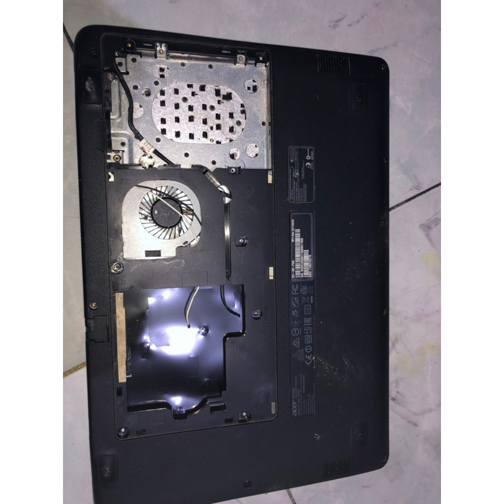 Casing+LCD Original Laptop Acer Aspire ES 14/ES1-332-P5G4