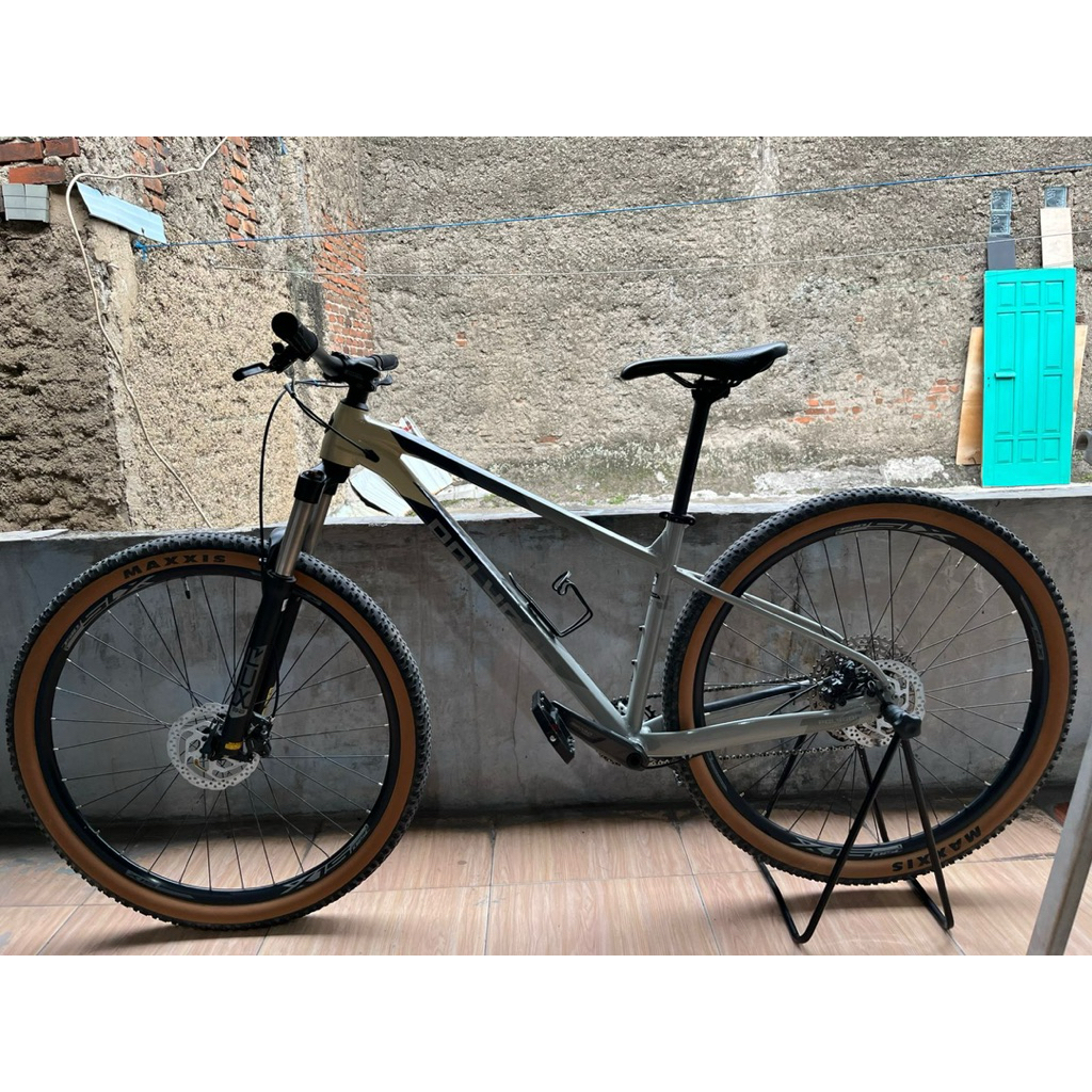 xtrada 6 size s 27,5 hub tawon ban maxxis