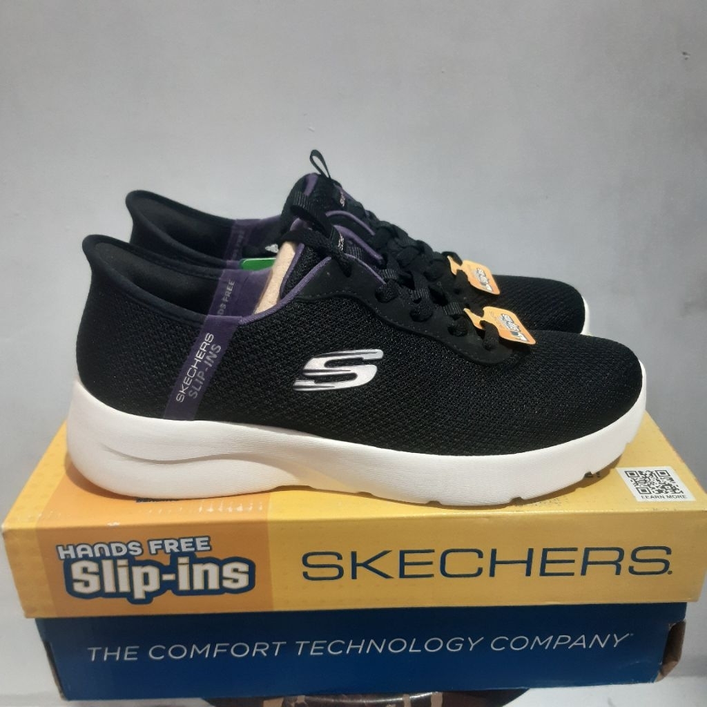 SEPATU SKECHERS SLIP-INS WANITA BLACK