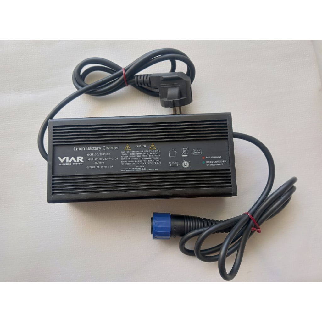 Charger Baterai Motor Listrik Viar Q1 60V 4A