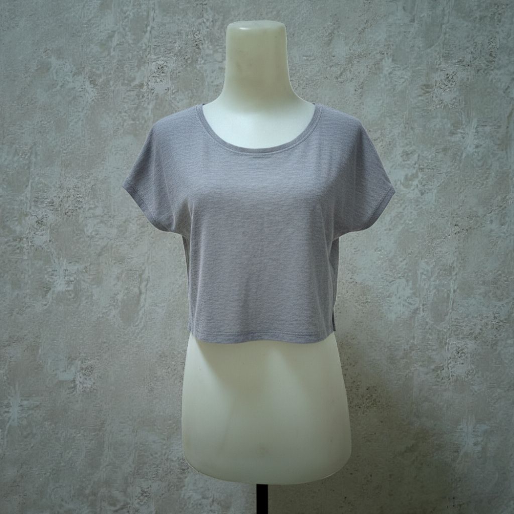 Kaos Crop LEPSIM Lowrys Farm Abu-Abu Muda Bahan Textured Slub