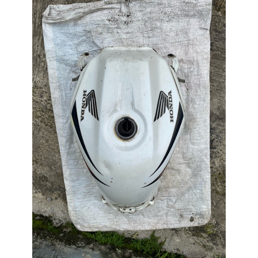 tangki tanki cb150r cb 150r k15 old lama original copotan