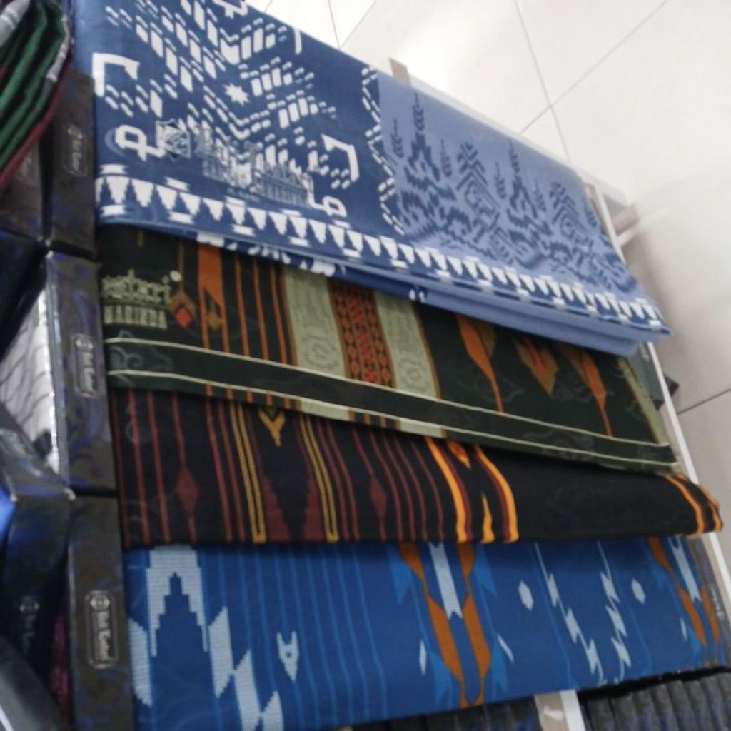 CELANA SARUNG INSTAN  BATIK BALI LESTARI