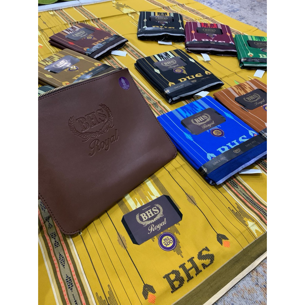 Sarung BHS Royal Gold & Silver