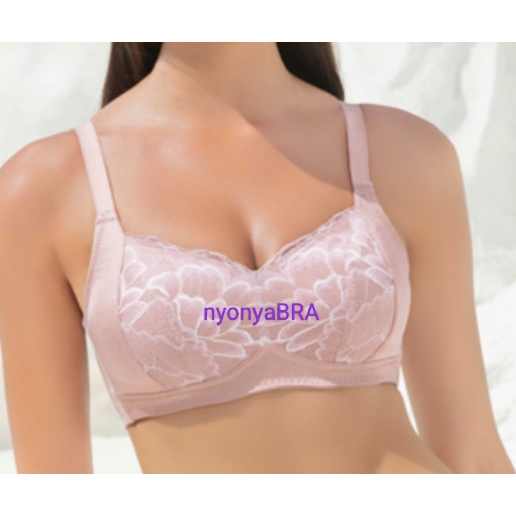 Luludi by wacoal bra tanpa kawat , tanpa busa cup B,C,D, 36,38,40, LB 4234