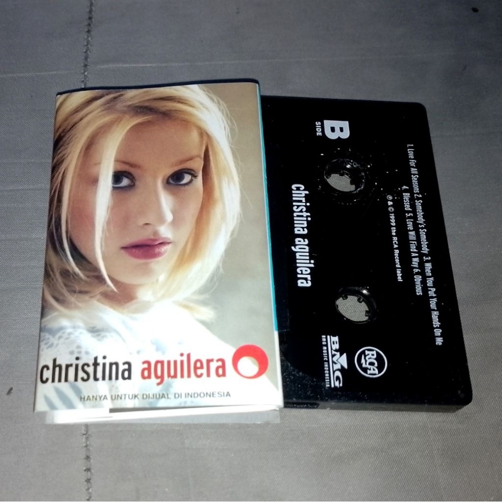 Kaset Pita:Christina Aguilera-
