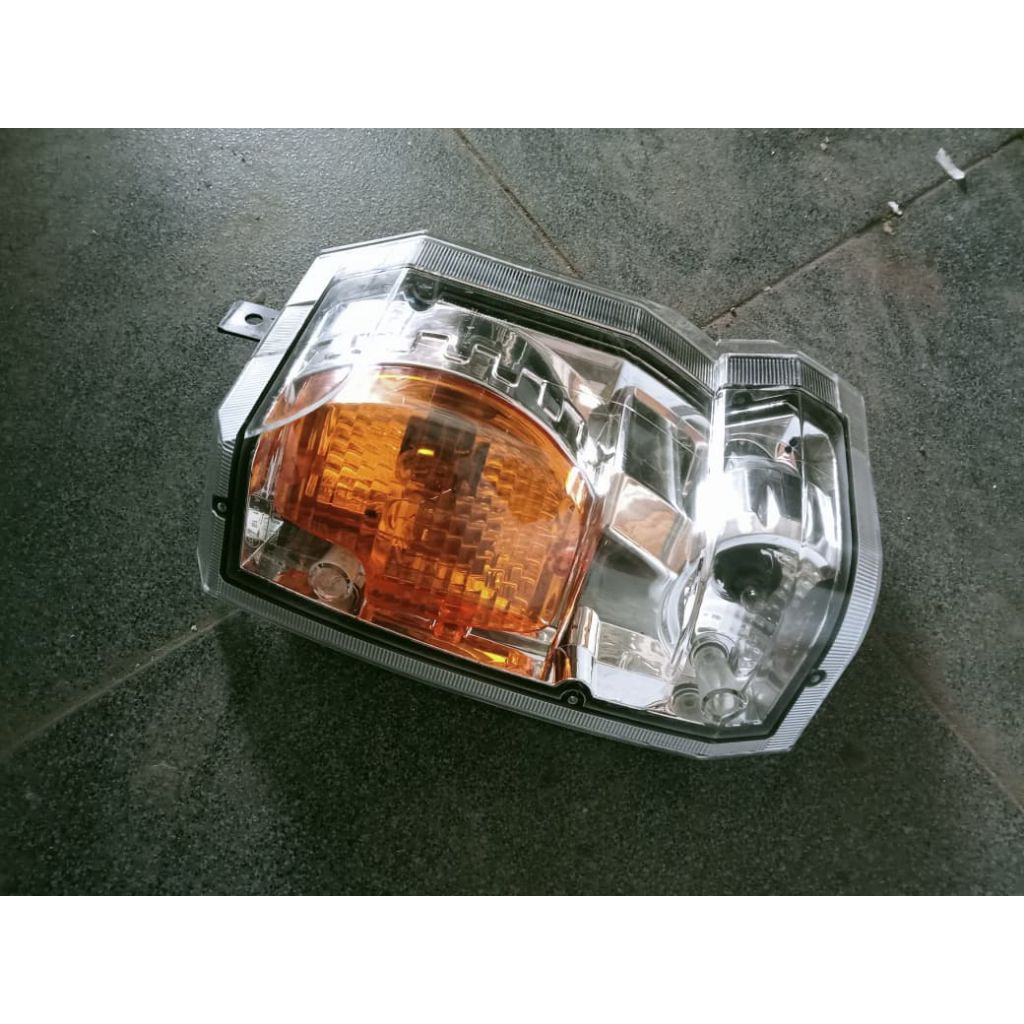 lampu sein isuzu elf NKR 71 sebelah kanan