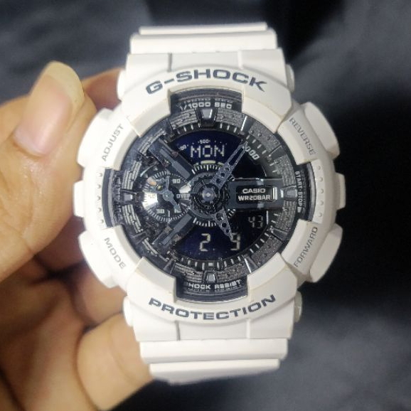 Jam Tangan G-Shock 5146 GA-110GW White Preloved Likenew 100% ORIGINAL