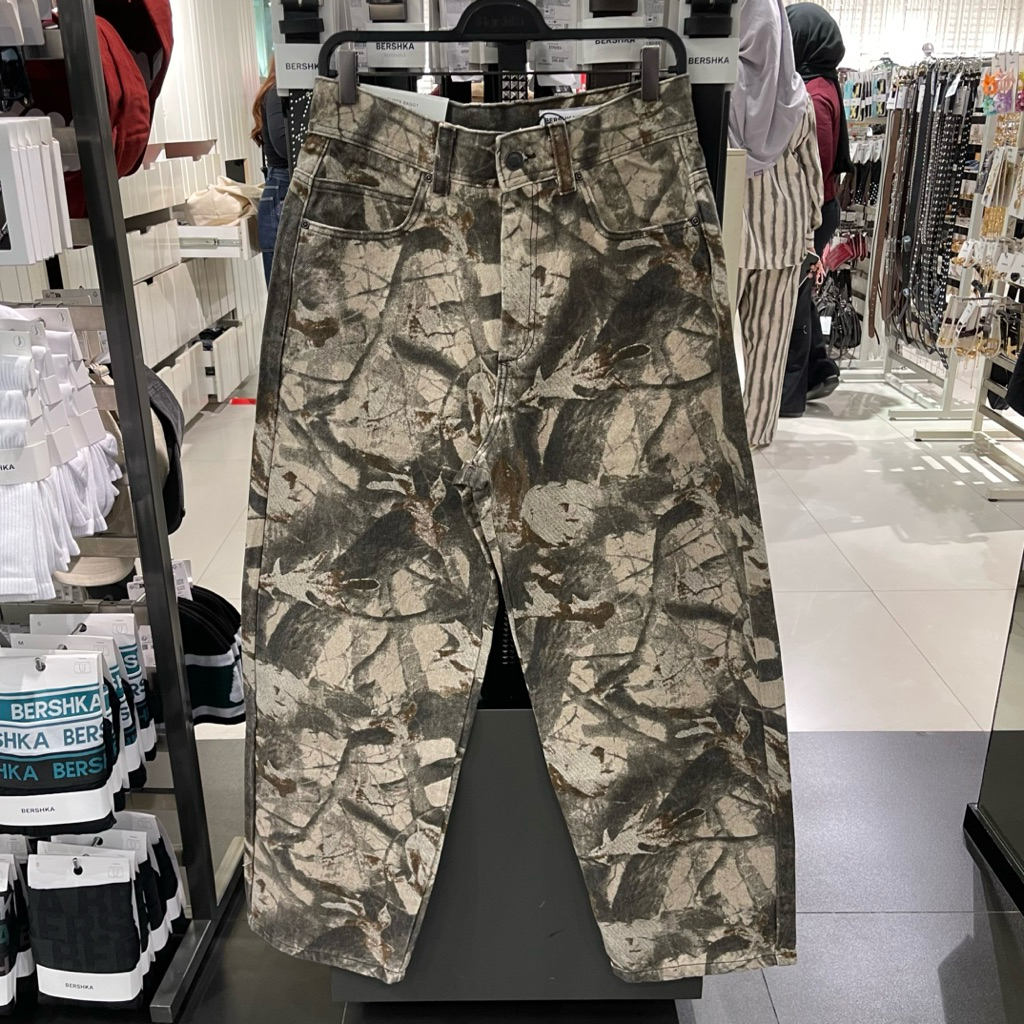 Jeans Super Baggy BERSHKA MEN Jastip (jasa titip)