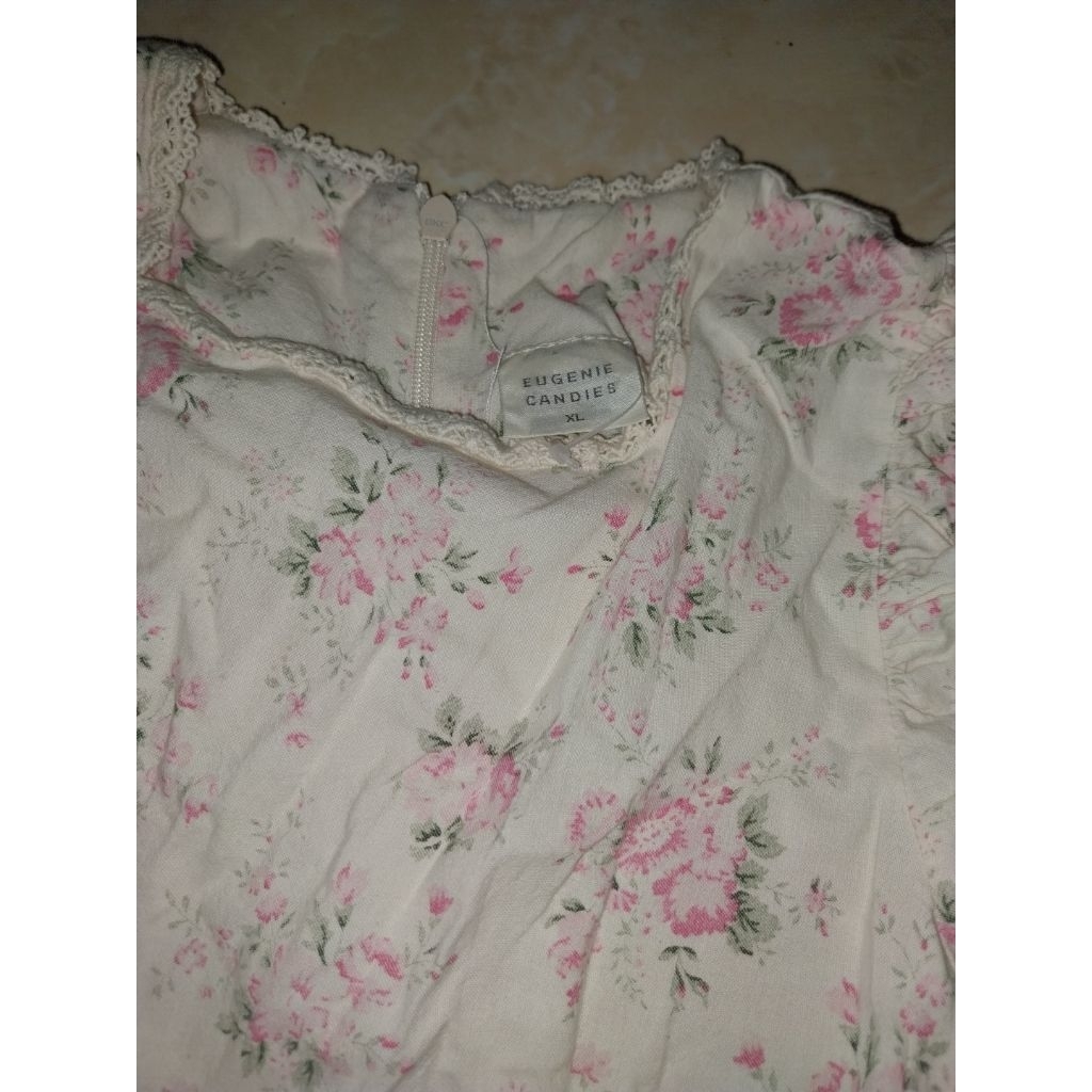 Dress Eugenie Candies