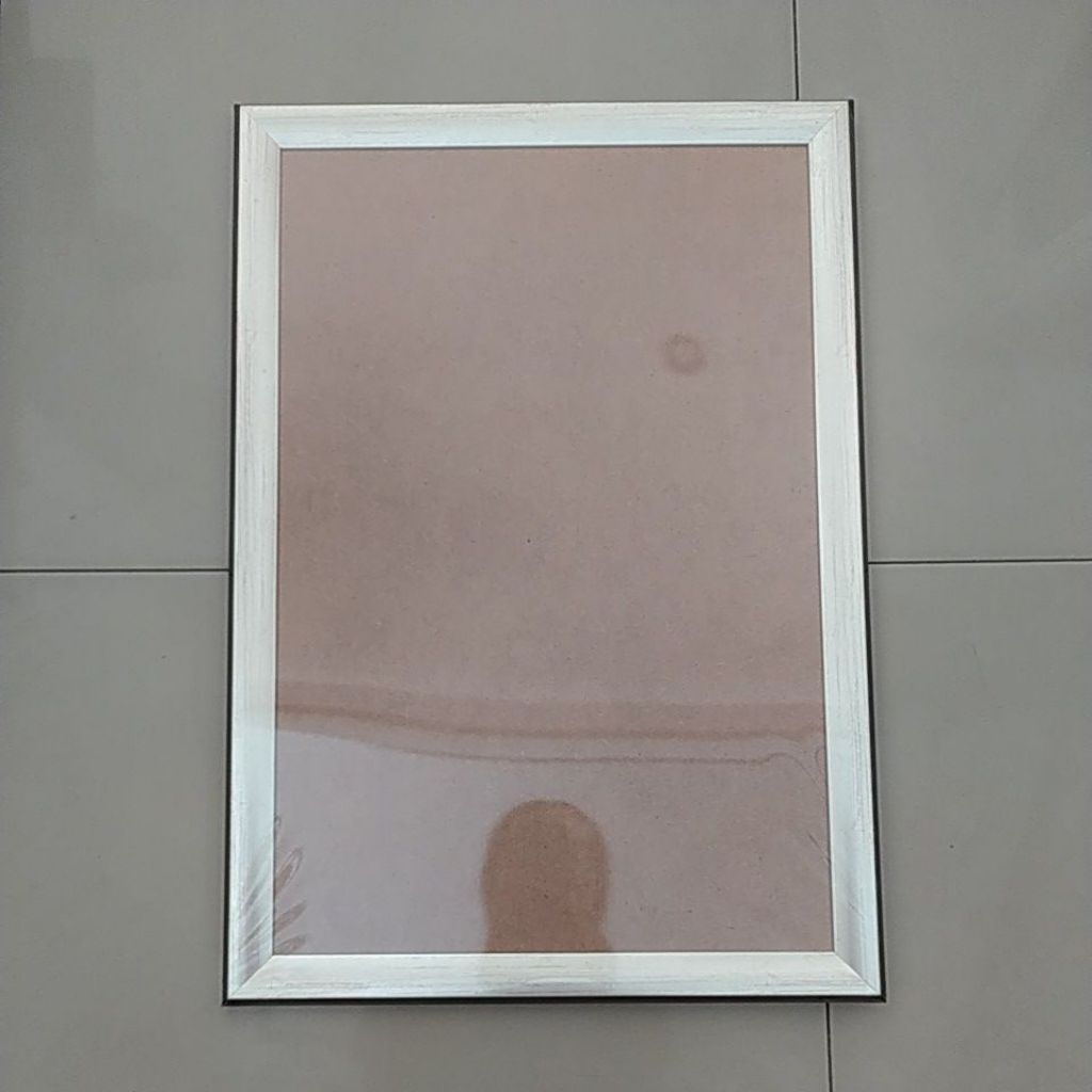 Pigura Frame Kayu Silver Ve 16R (40x60)