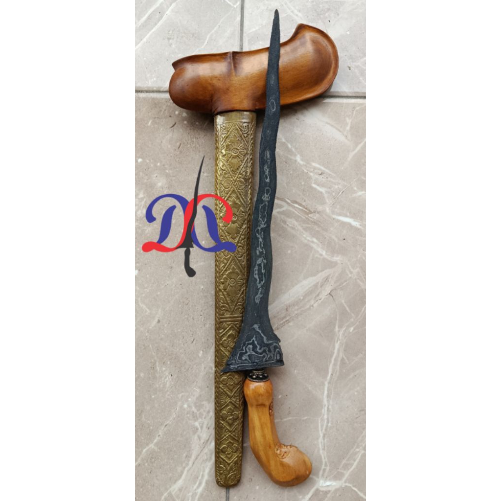 Keris Carubuk / Sempono Luk 7 sepuh Pajajaran pamor Pulo Tirto