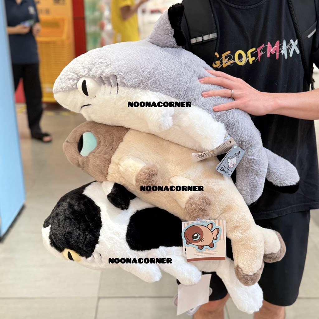 Ohsome x Sharkitty ‼️ Boneka HIU Jumbo Sharkitty Plush Series (70cm) Shark Gray / Shark Siamese Brow