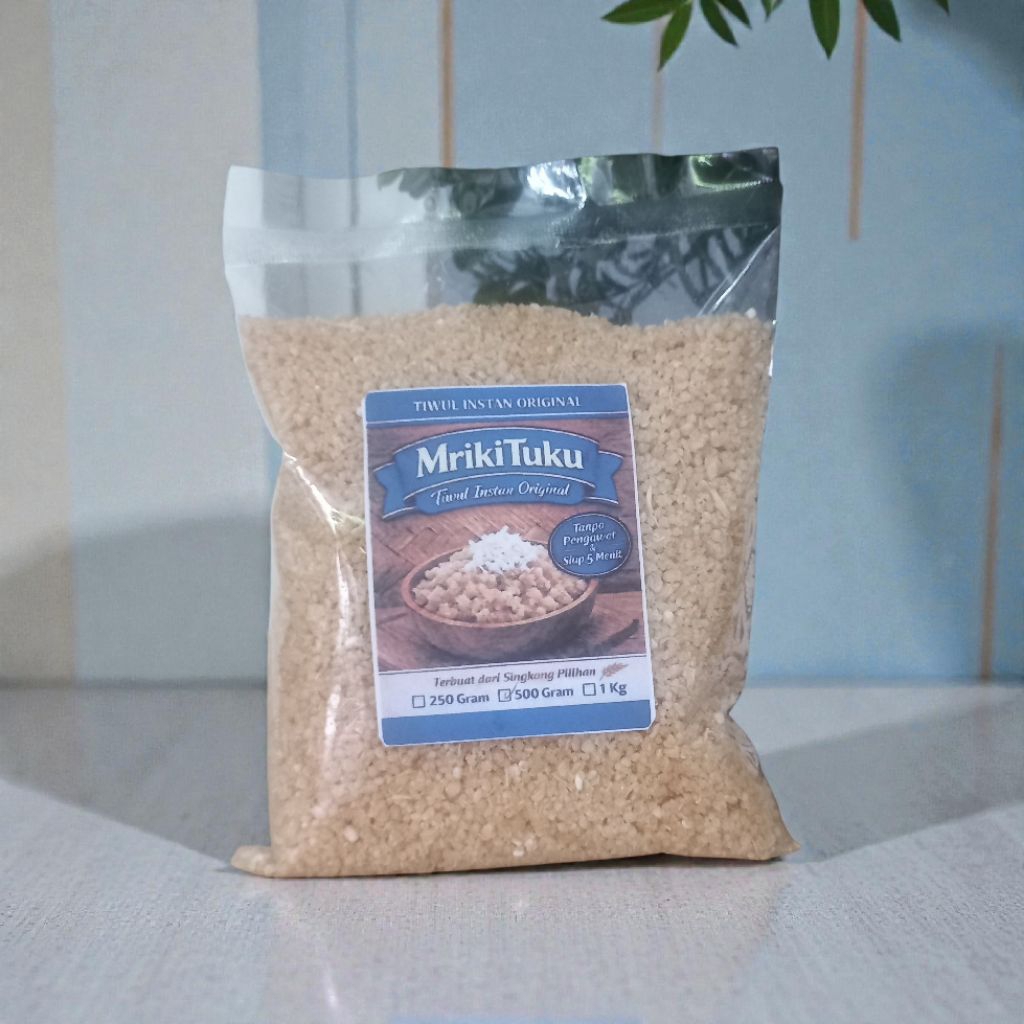 Tiwul instan / Oyek / Leye ( makanan pengganti nasi)