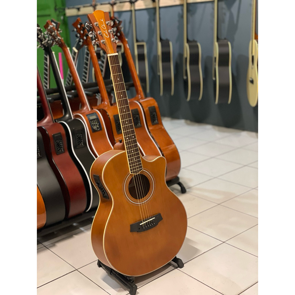 Gitar Akustik elektrik Cole clark High Quality