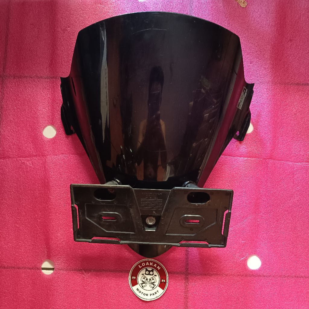Visor Dudukan Plat Nomor Honda PCX 150 Original Copotan