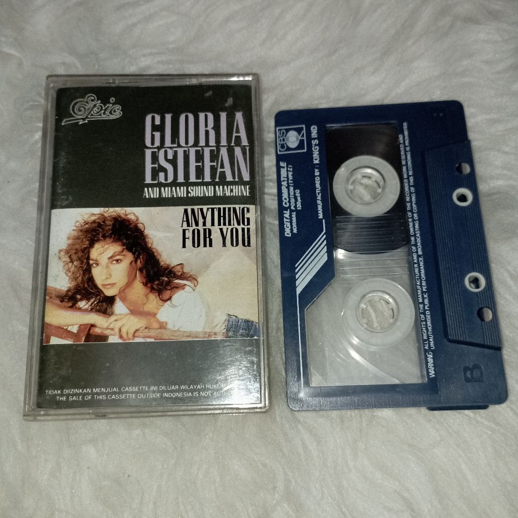 Kaset Pita Gloria Estefan