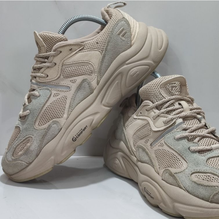 Sepatu Running second F1L4 M4RS 2 Camel Biege